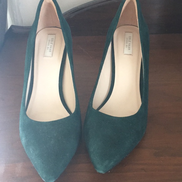 emerald green suede heels